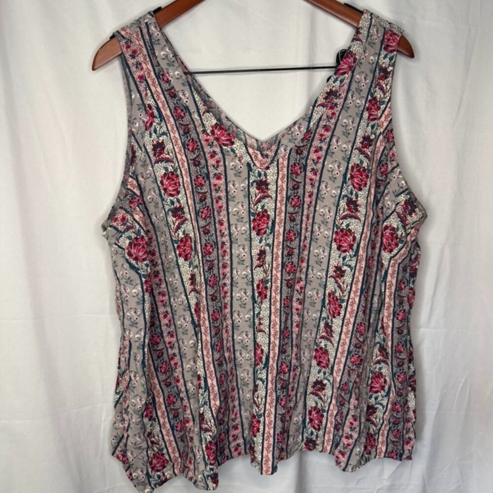 Torrid Challis Stitch Detail Sleeveless Tank Top Size 2 Floral